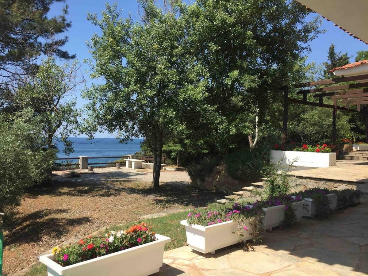 Seaside Vila Platanitis ภายนอก รูปภาพ
